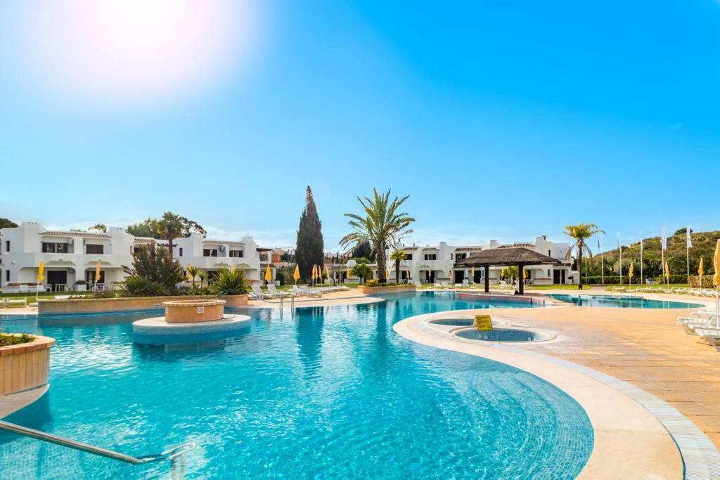 60M2 Lovely Traditional Apartment In Clube Albufeira Extérieur photo